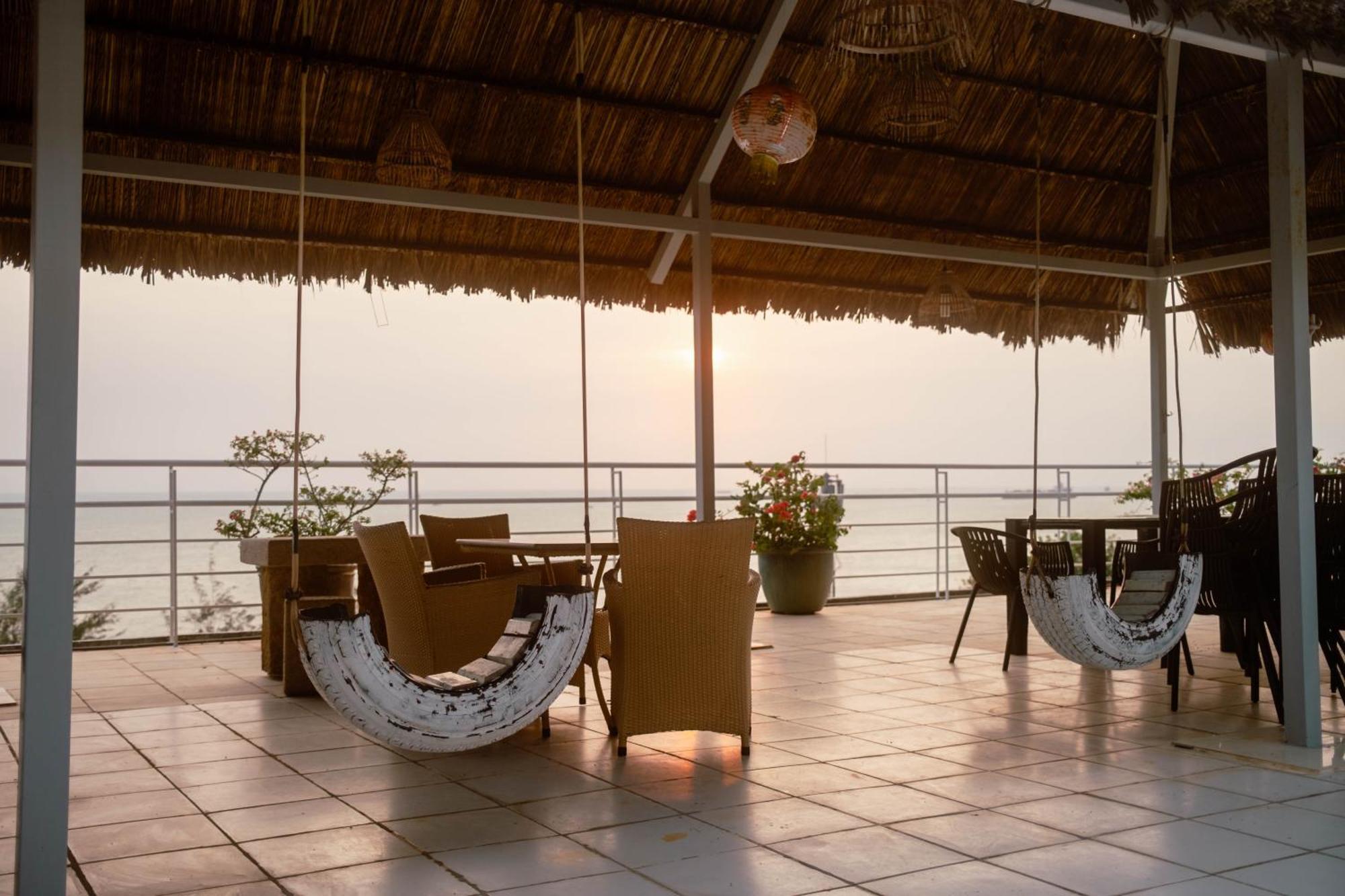 Ananas Beach Hotel Vung Tau Exterior foto