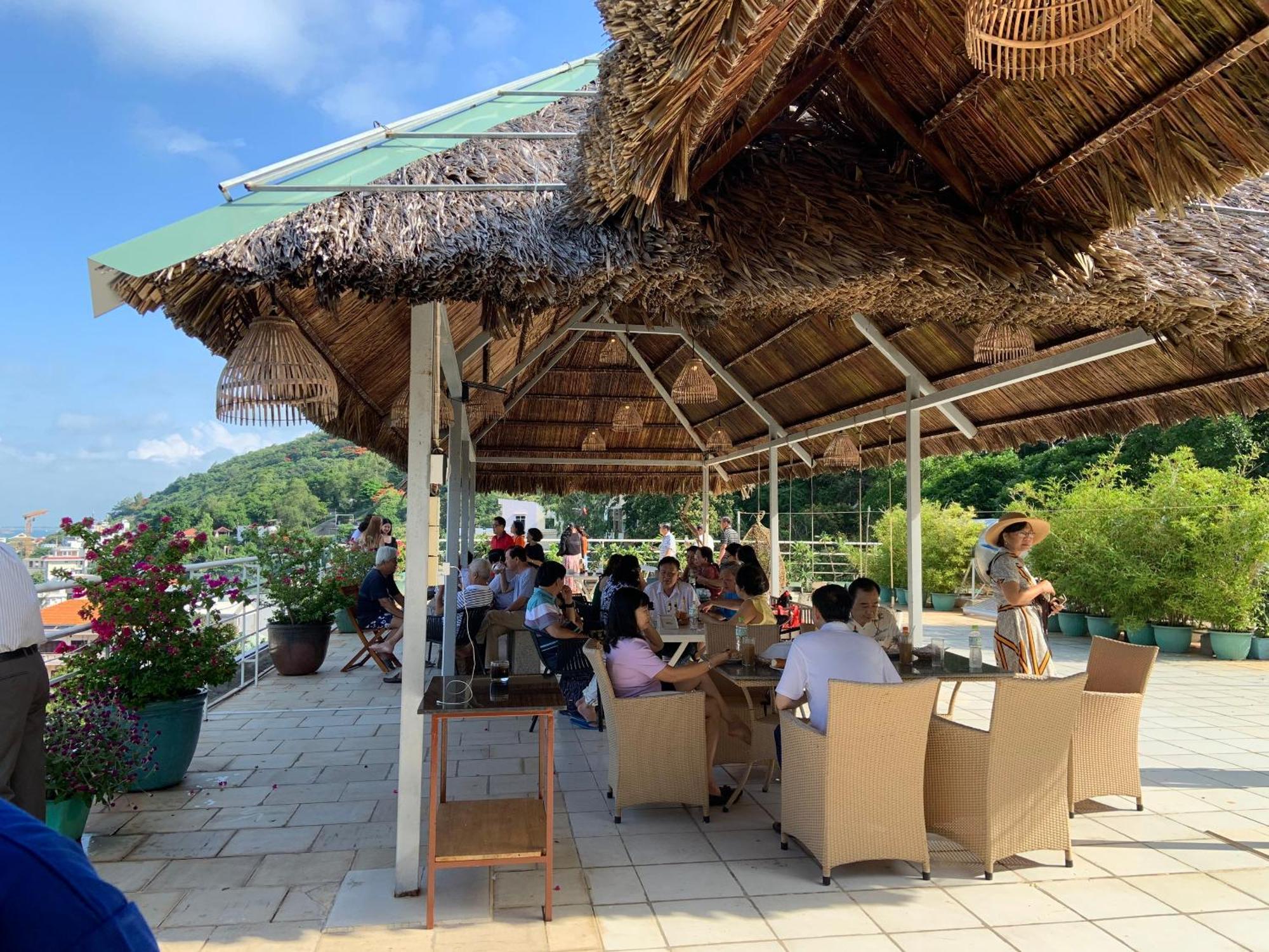 Ananas Beach Hotel Vung Tau Exterior foto